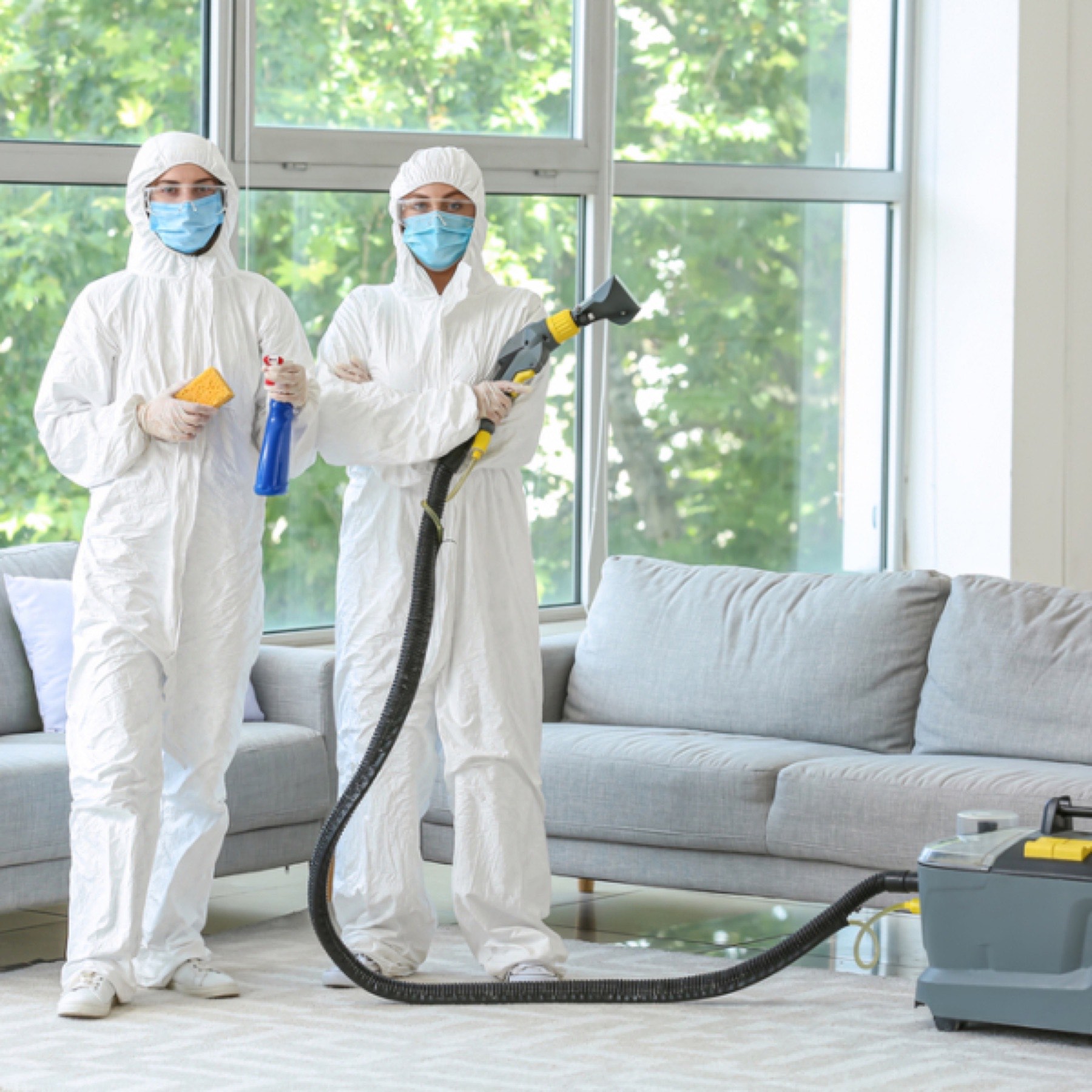 Elite Restoration crew responding to a damage call
